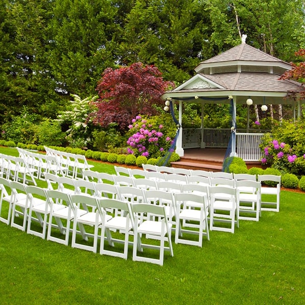 ofrecemos servicio de limpieza y mantenimiento para los baños de renta para fiestas durante el evento